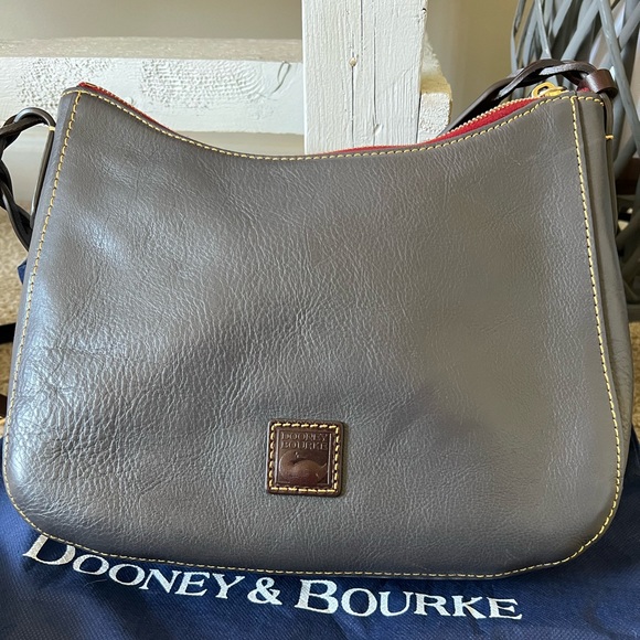 🛑SOLD🛑Dooney and Bourke Hobo Crossbody - Picture 1 of 9